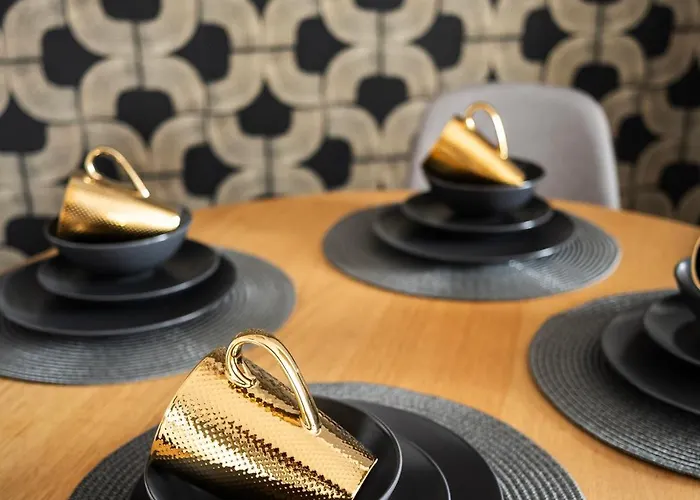 Tobaco Park Ii Modern By Bookinghost 公寓 罗兹